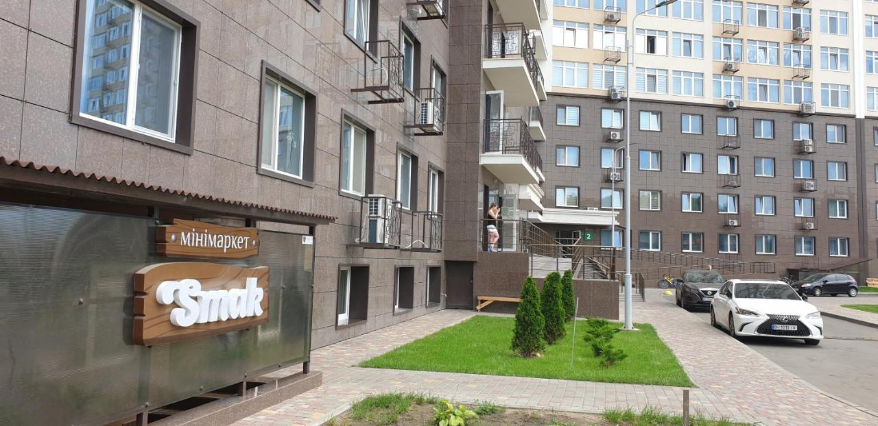 Apartment Sky 24 Floor In Centre Одеса Екстериор снимка